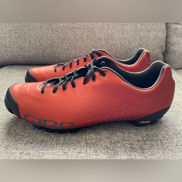 Giro VR90 MTB Shoes - Picture 2 of 4